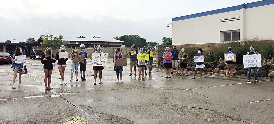 Support for teachers, school board